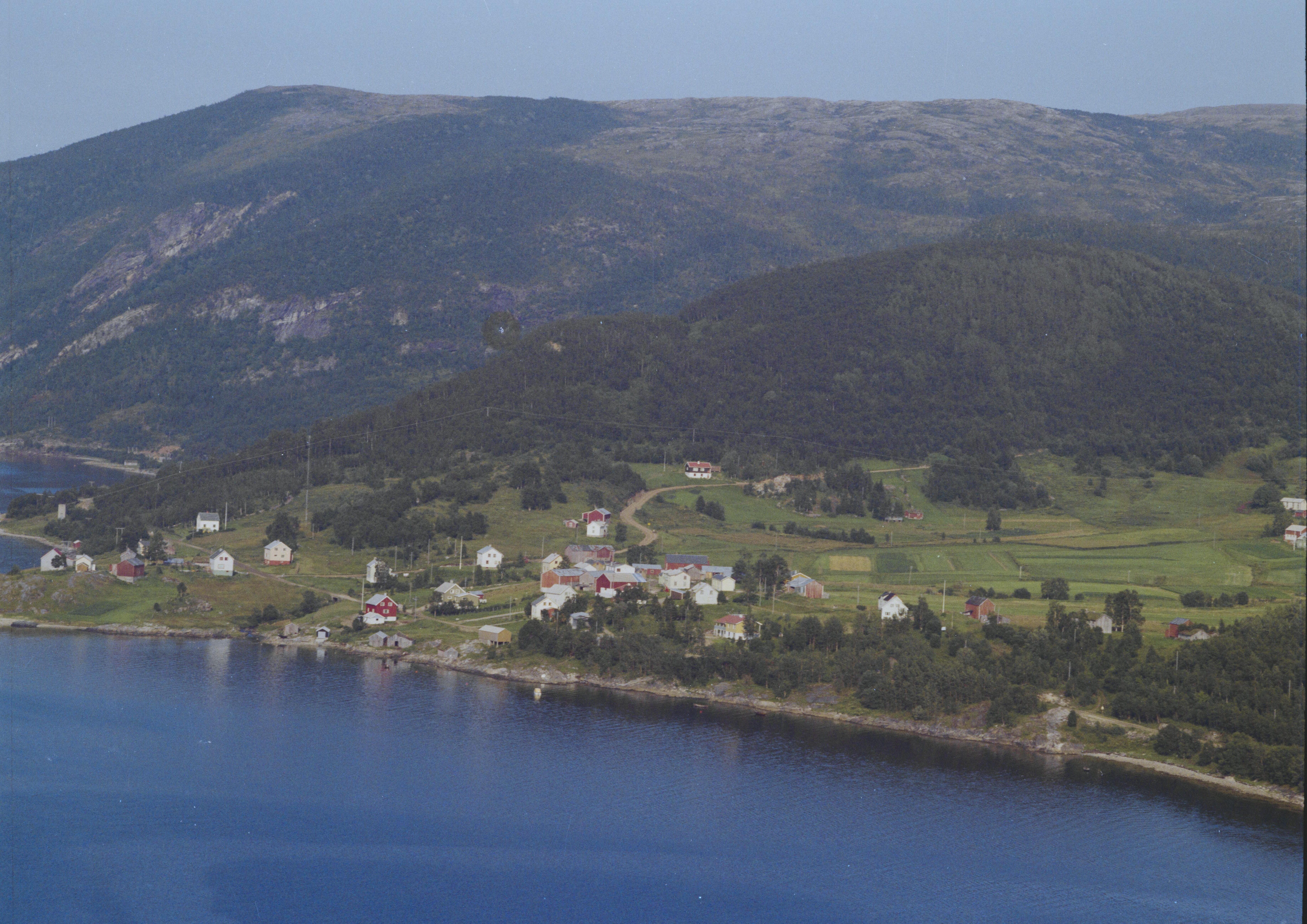 Gammelt foto av Støvset sett fra luften. Foto
